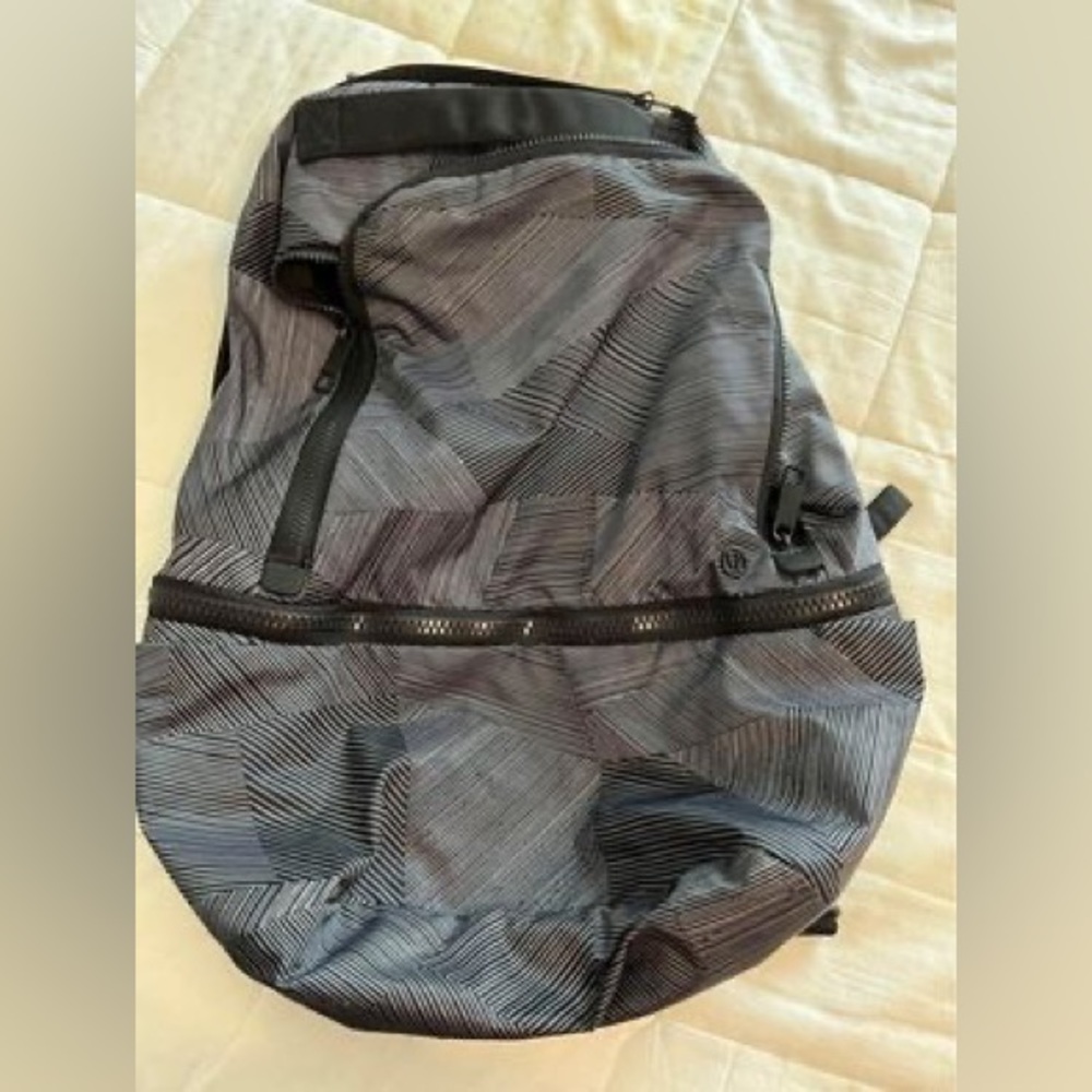 Lululemon backpack